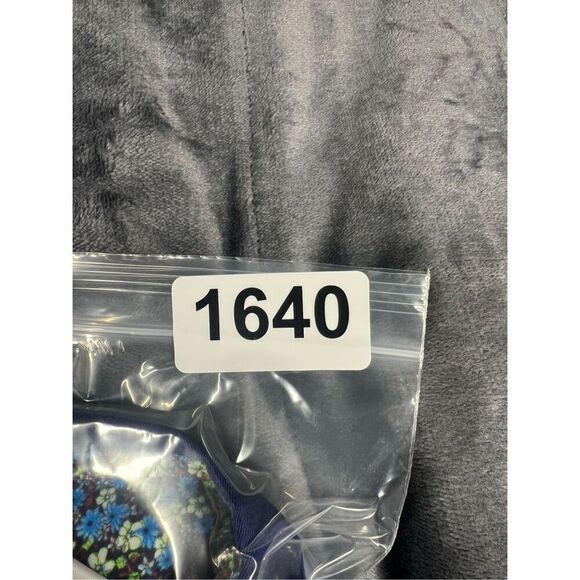 Robert Graham Shirt Mens M Long Sleeve‎ Classic Flip Cuff - Picture 9 of 9